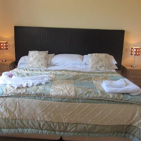 Edencrest Bed & Breakfast